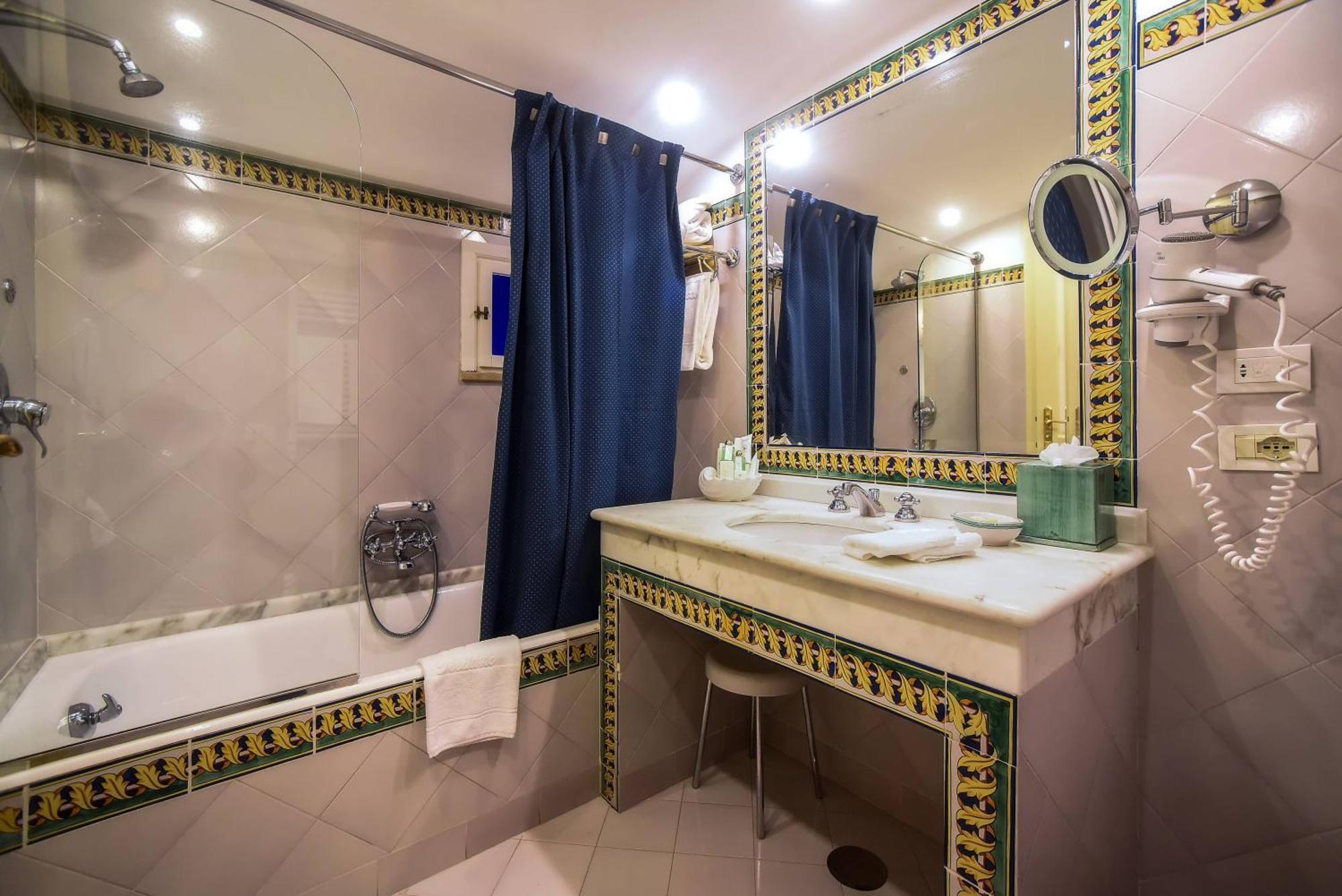 Buca Di Bacco Hotel Positano Ngoại thất bức ảnh